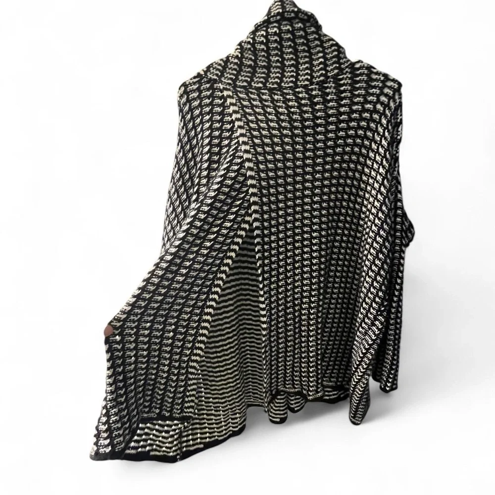 Elan Monochrome Cowl Neck Sweater​ - Picture 6 of 6